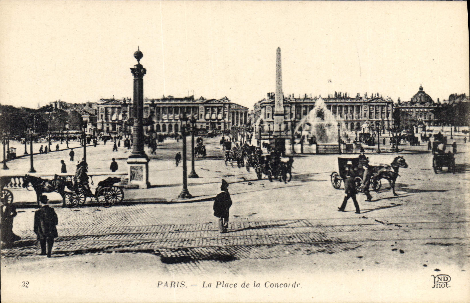 CPA Paris La Place de la Concorde 