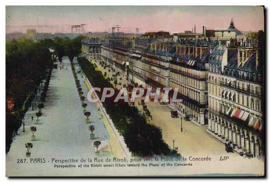 CPA Paris Perspective de la Rue de Rivoli prise vefrs la Place de la Concorde 