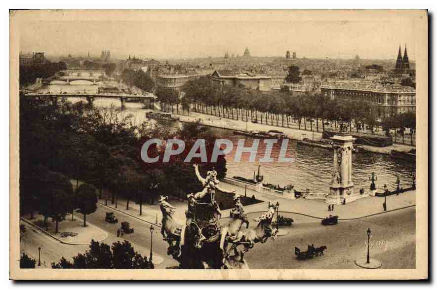 CPA Paris en Flanant Perspective sur la Seine 