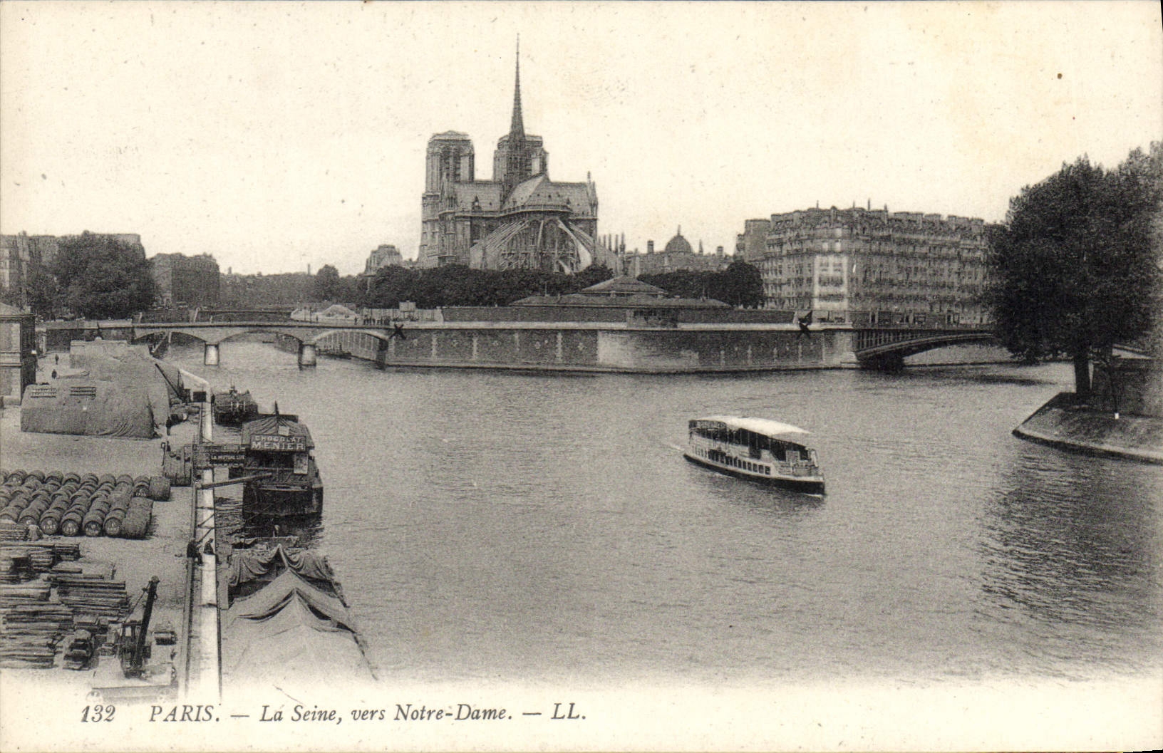 Paris — La Seine, vers Notre-Dame — LL. — n° 132