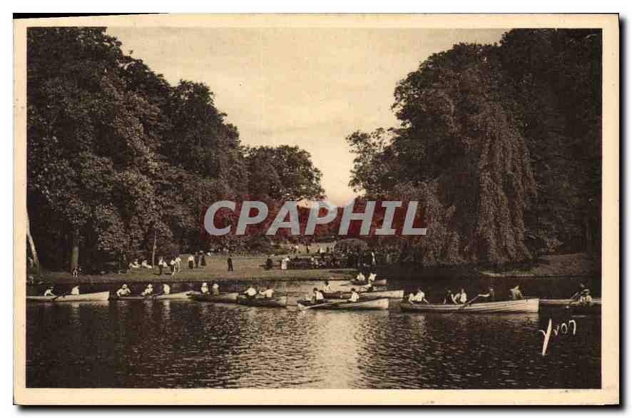 CPA Paris en Flanant 