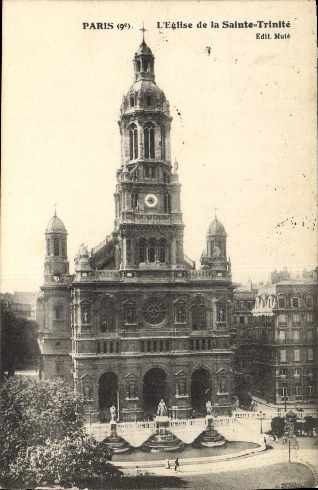 CPA Paris 9 L'Eglise de la Sainte Trinite 