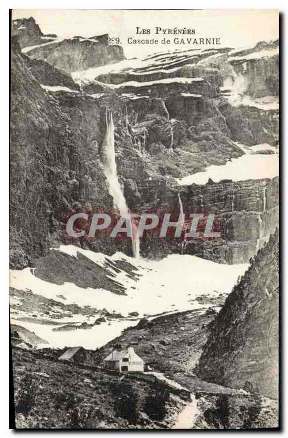 CPA Les Pyrenees Cascade de Gavarnie 