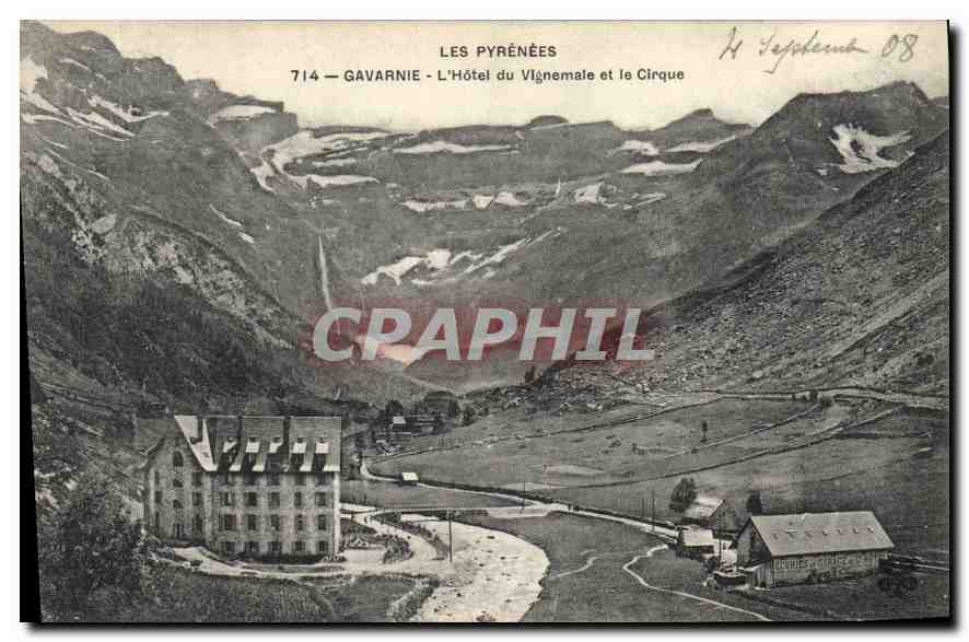 CPA Les Pyrenees Gavarnie L'Hotel du Vignemale et le Cirque 