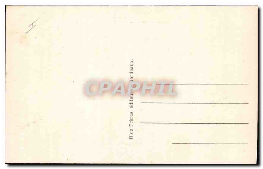 CPA Les Pyrenees Cauterets Le Boulevard Latapie Flurin  — Back