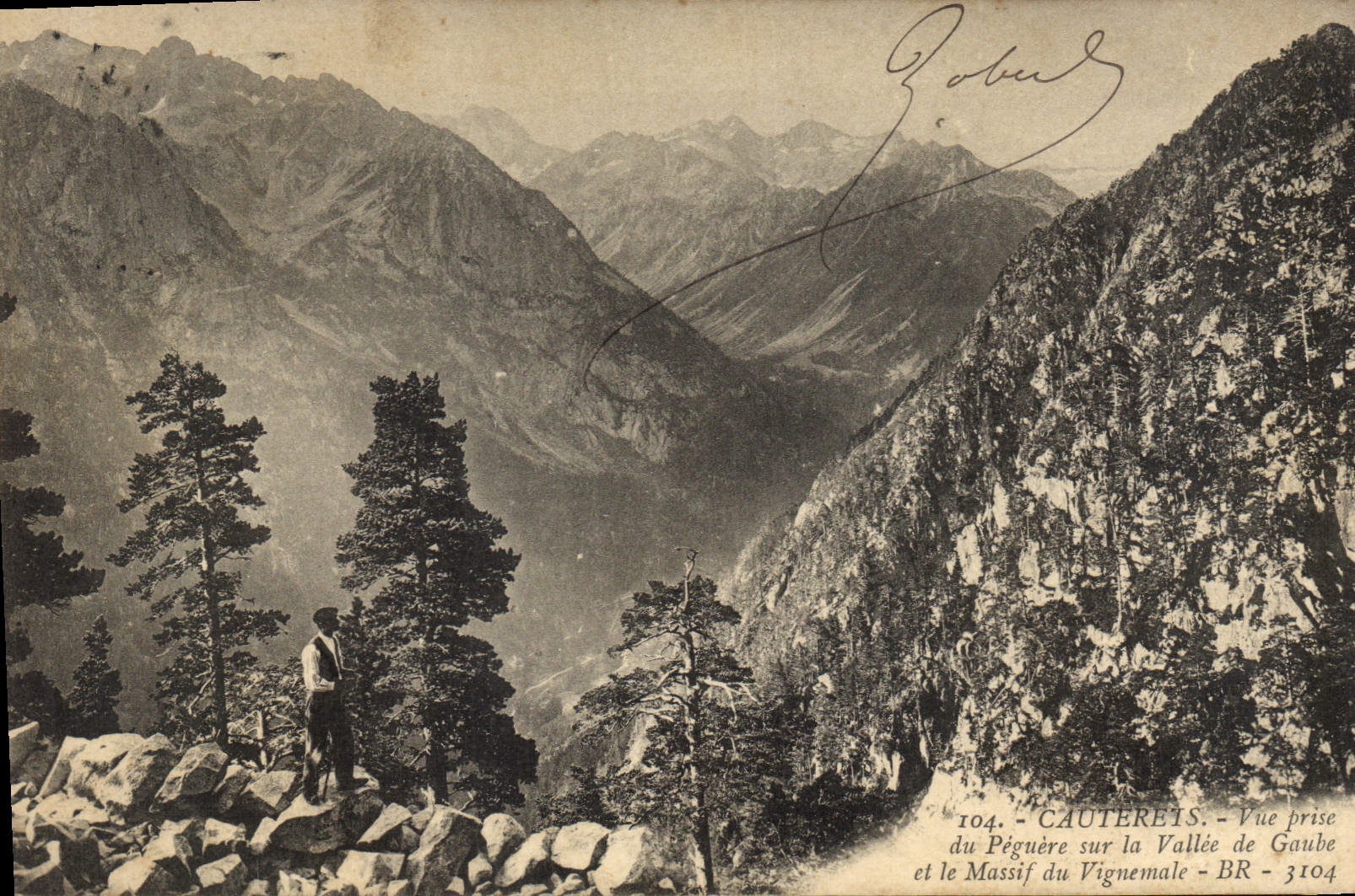 Vue prise du Péguère sur la Vallée de Gaube et le Massif du Vignemale - Cauterets - BR - 3104