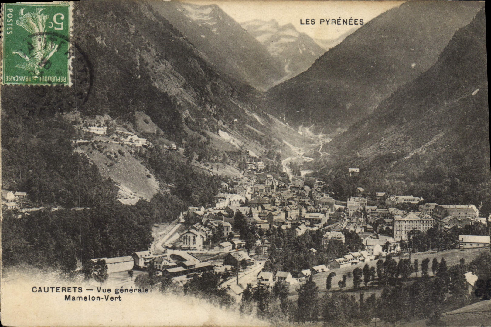Cauterets — Vue générale Mamelon-Vert — Éditeur non identifié