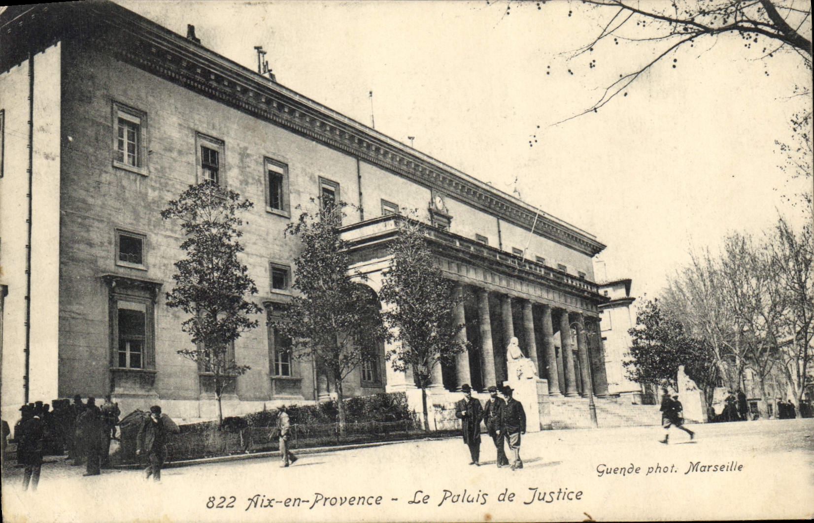 Aix-en-Provence - Das Palast der Gerechtigkeit — Guennde phot. Marseille