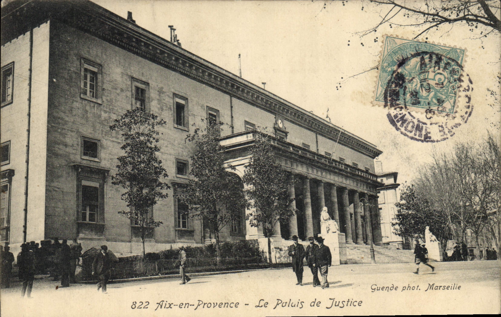 Aix-en-Provence — Le Palais de Justice — Guende phot. Marseille