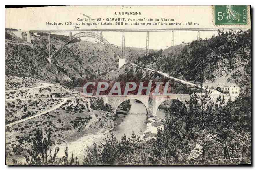 CPA L'Auvergne Garabit Vue generale du Viaduc Hauteur 