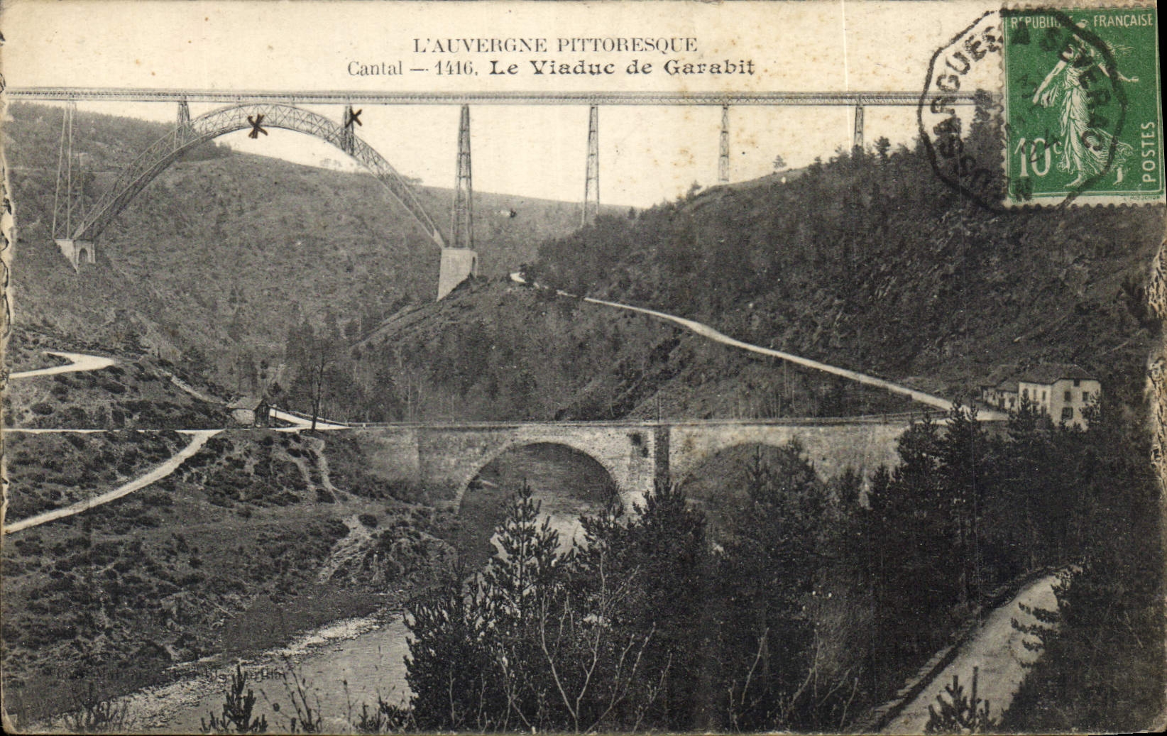 CPA L'Auvergne Pittoresque Cantal Le Viaduc de Garabit 