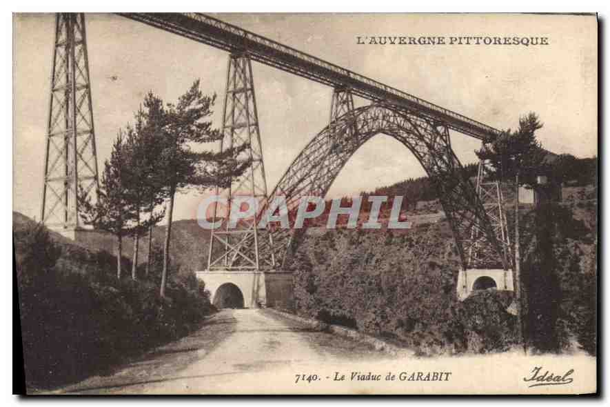 CPA L'Auvergne Pittoresque Le Viaduc de Garabit 