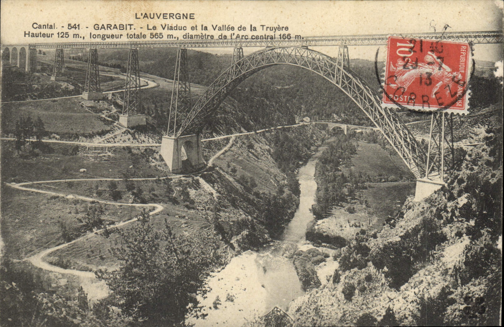 CPA L'Auvergne Cantal Garabit Le Viaduc et la Vallee de la Truyere 