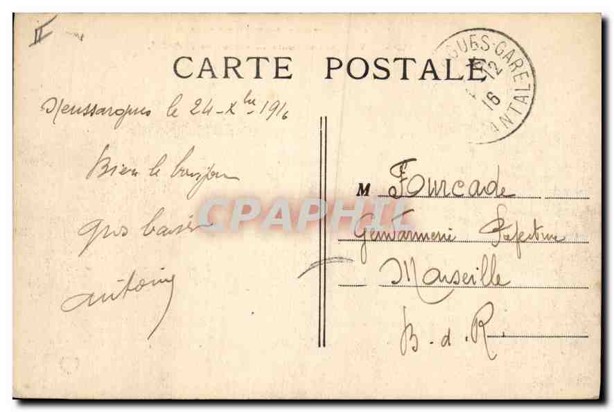 CPA L'Auvergne Pittoresque Tournant de Route au Viaduc de Garabit  — Rückseite