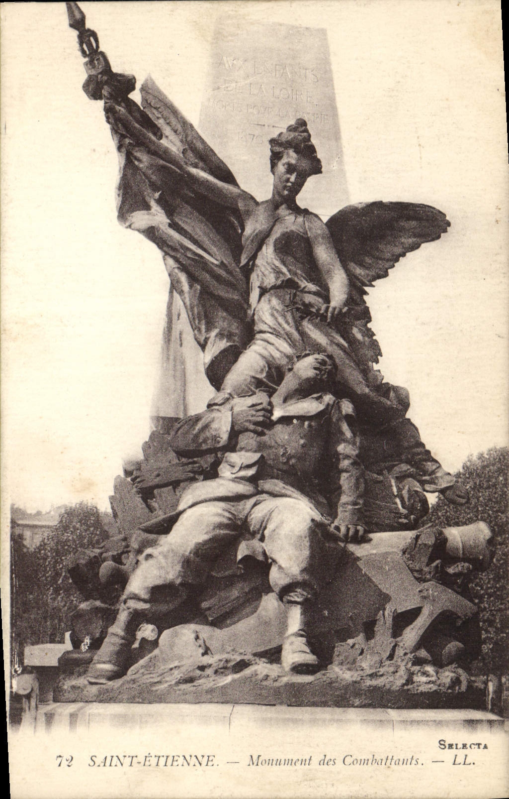 CPA Saint Etienne Monument des Combattants Militaria