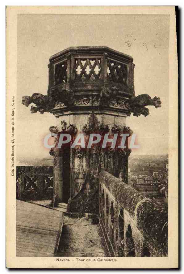 CPA Nevers Tour de la Cathedrale 
