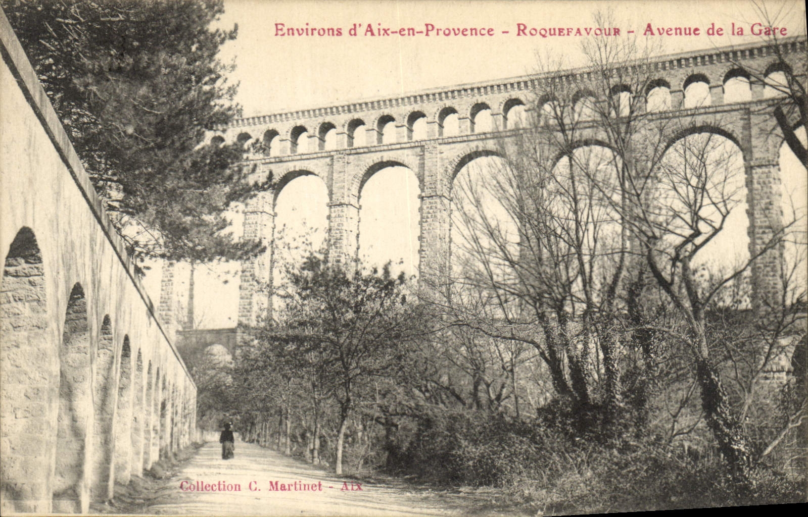 CPA Environs d'Aix en Provence Roquefavour Avenue de la Gare 