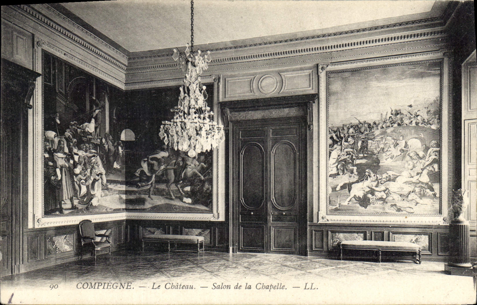 CPA Compiegne Le Chateau Salon de la Chapelle 