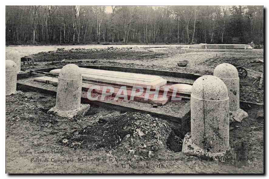 CPA Foret de Compiegne Clairiere de la Victoire 