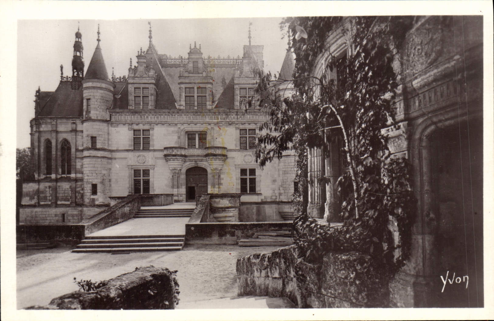 CPA Chateau de Chenonceaux Aile Thomas Bohier et detail de la Tour des Marques 