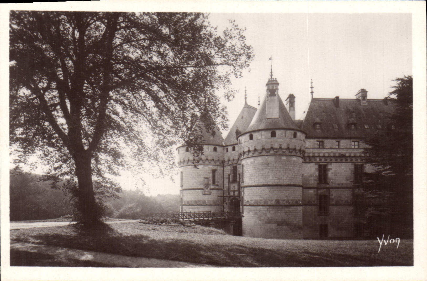 CPA Chateau de Chaumont sur Loire Le Chateau au du Parc 