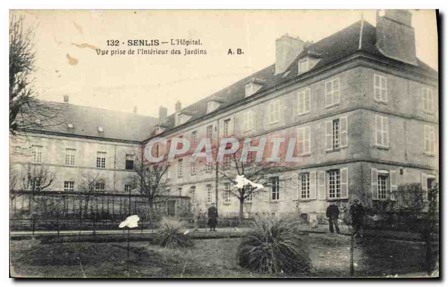 CPA Senlis L'Hopital Vue prise de l'Interieur des Jardins 