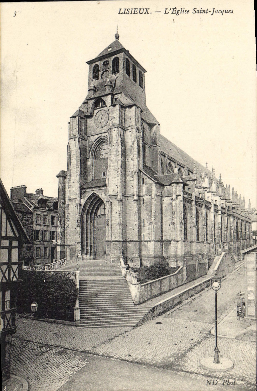 CPA Lisieux L'Eglise Saint Jacques 