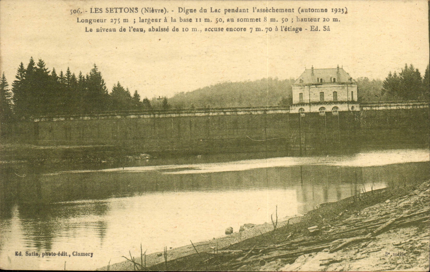 CPA Les Settons Nievre Digue du Lac pendant l'assechement automune 1923 