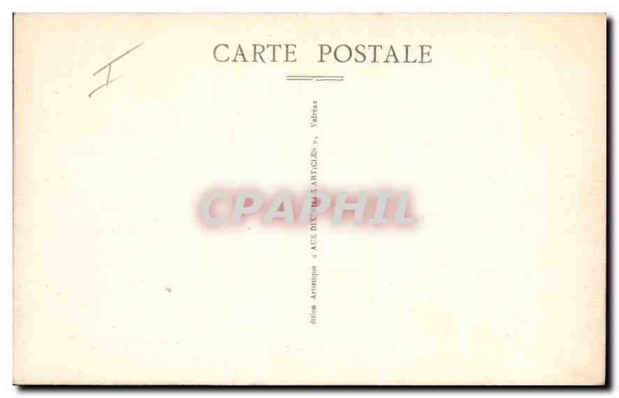 Grignan-le-Château (restauré) — Allée de la 2e Cour d'Honneur - Tour François Ier — édition Artuapes, Valréas — Reverso