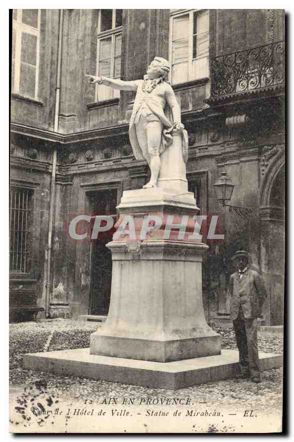 Hof des Rathauses — Statue von Mirabeau — EL