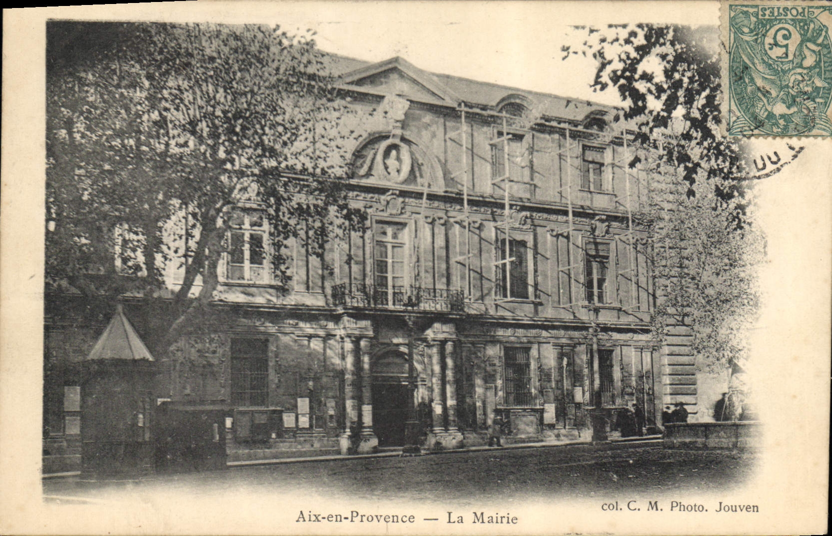 Aix-en-Provence — La Mairie — col. C. M. Photo. Jouven