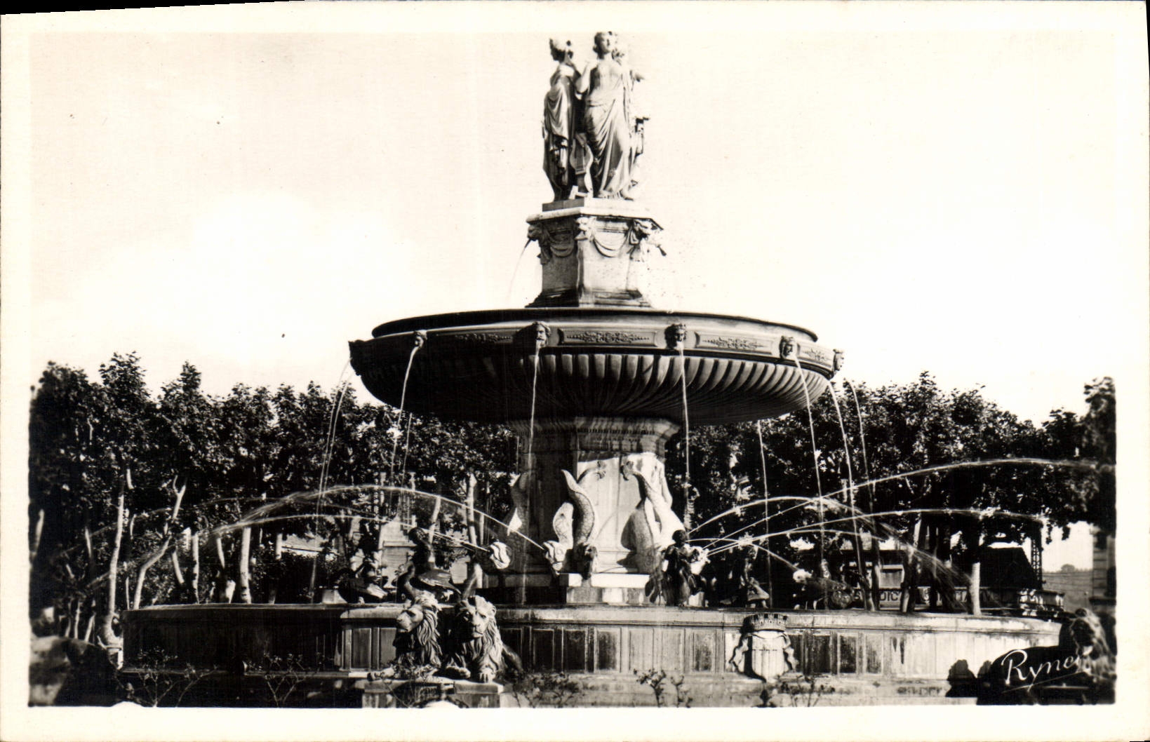Fontaine de la Place de la République — Aix-en-Provence — Éditions Ryner