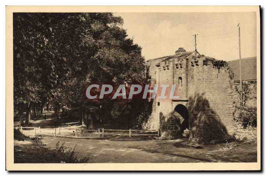 CPA La Douce France Guerande Loire Inf La Porte Saille et le Mail 