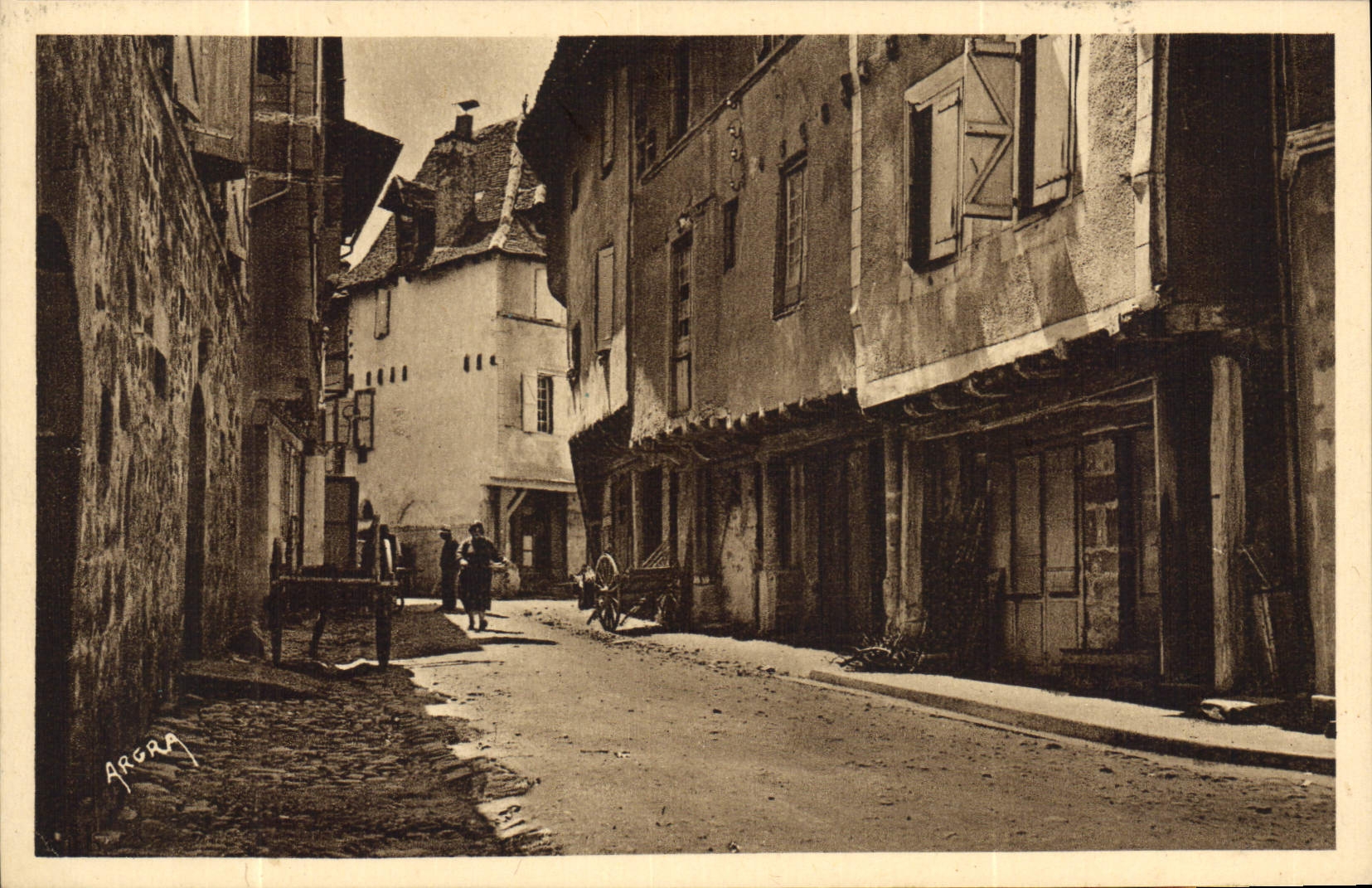 CPA Beaulieu sur Dordogne Correze Maisons amciennes 
