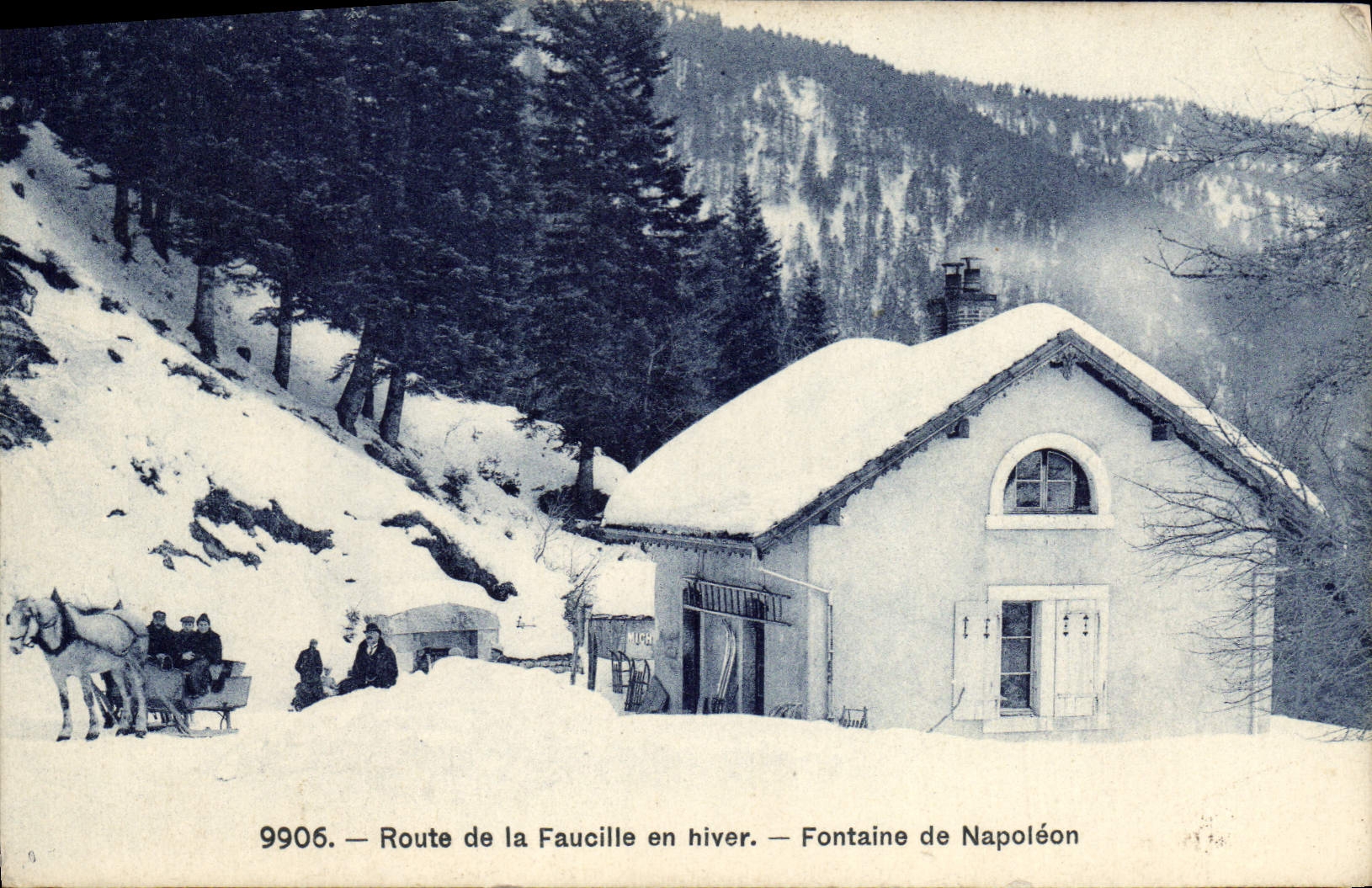 Route de la Faucille en hiver — Fontaine de Napoléon — 9906