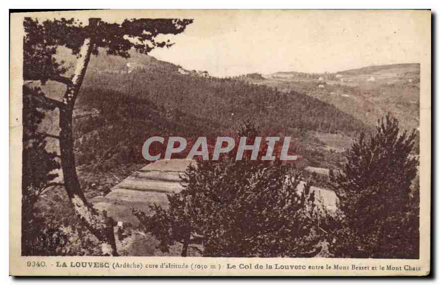 La Louvesc (Ardèche) — col d'altitude (1050 m) — Le Col de la Louvesc entre le Mont Beasser et le Mont Chaix