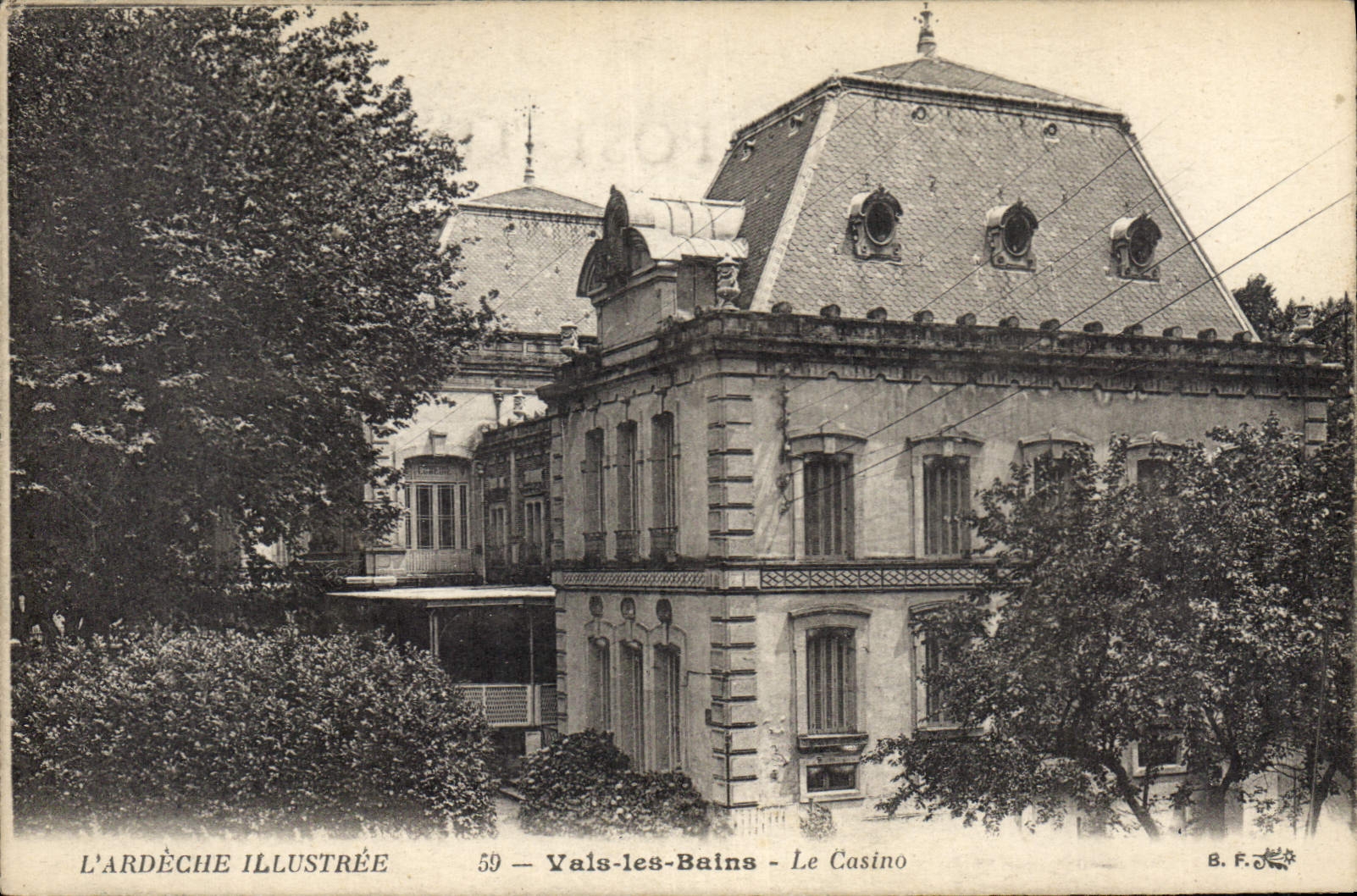 CPA l'Aurdeche Illustree Vals les Bains Le Casino 