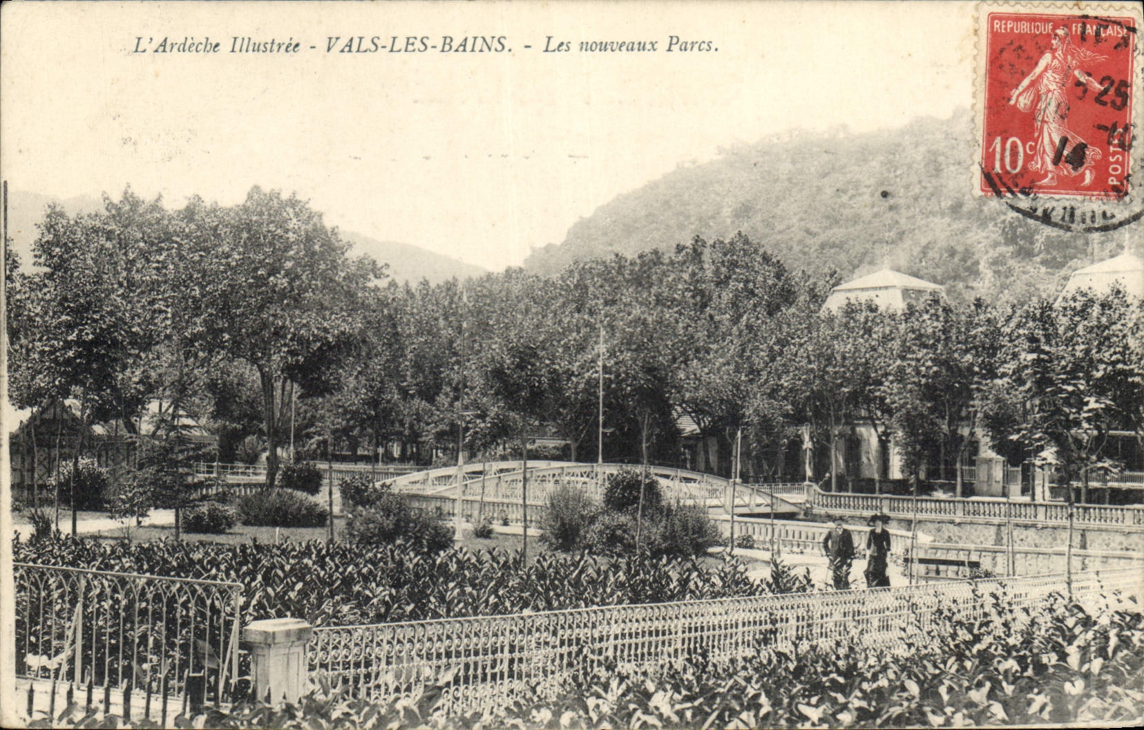 VAls-LES-BAINS — Les nouveaux Parcs — L'Ardèche Illustrée