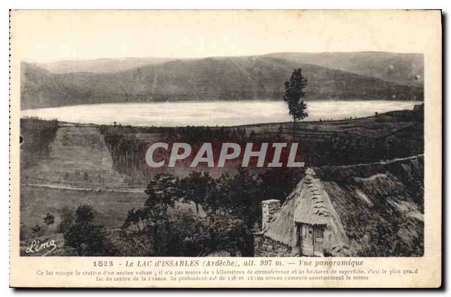 CPA Le Lac d'Issarles Ardeche Vue panoramique 