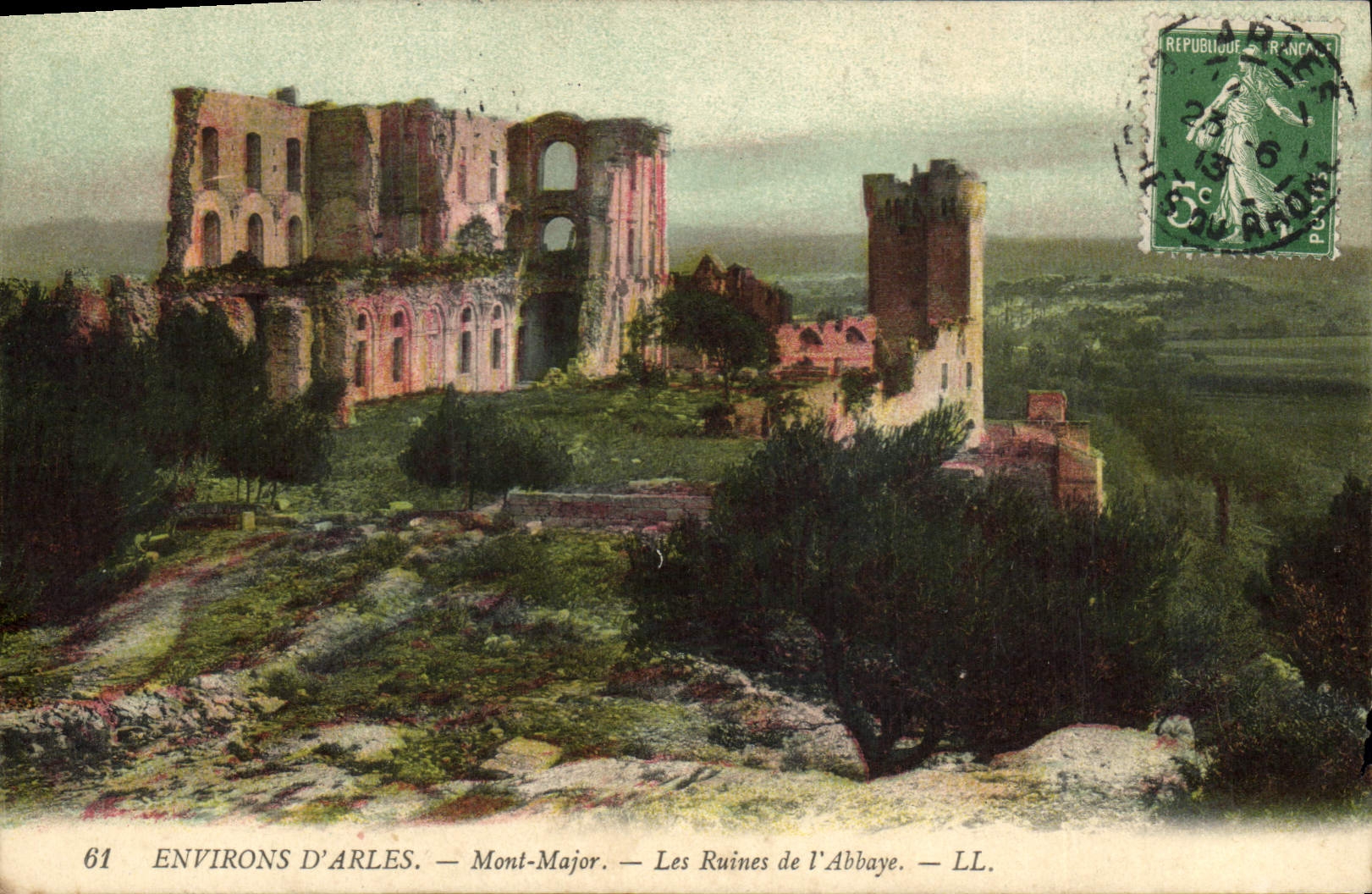 Environs d'Arles — Mont-Major — Les Ruines de l'Abbaye — LL. — N° 61