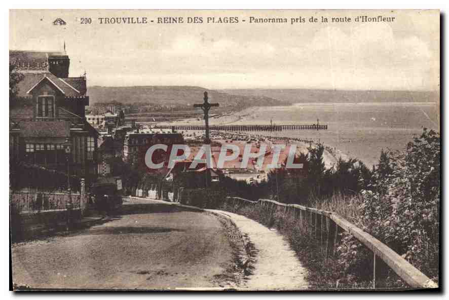 CPA Trouville Reine des Plages Panorama pris de la Route d'Honfleur 