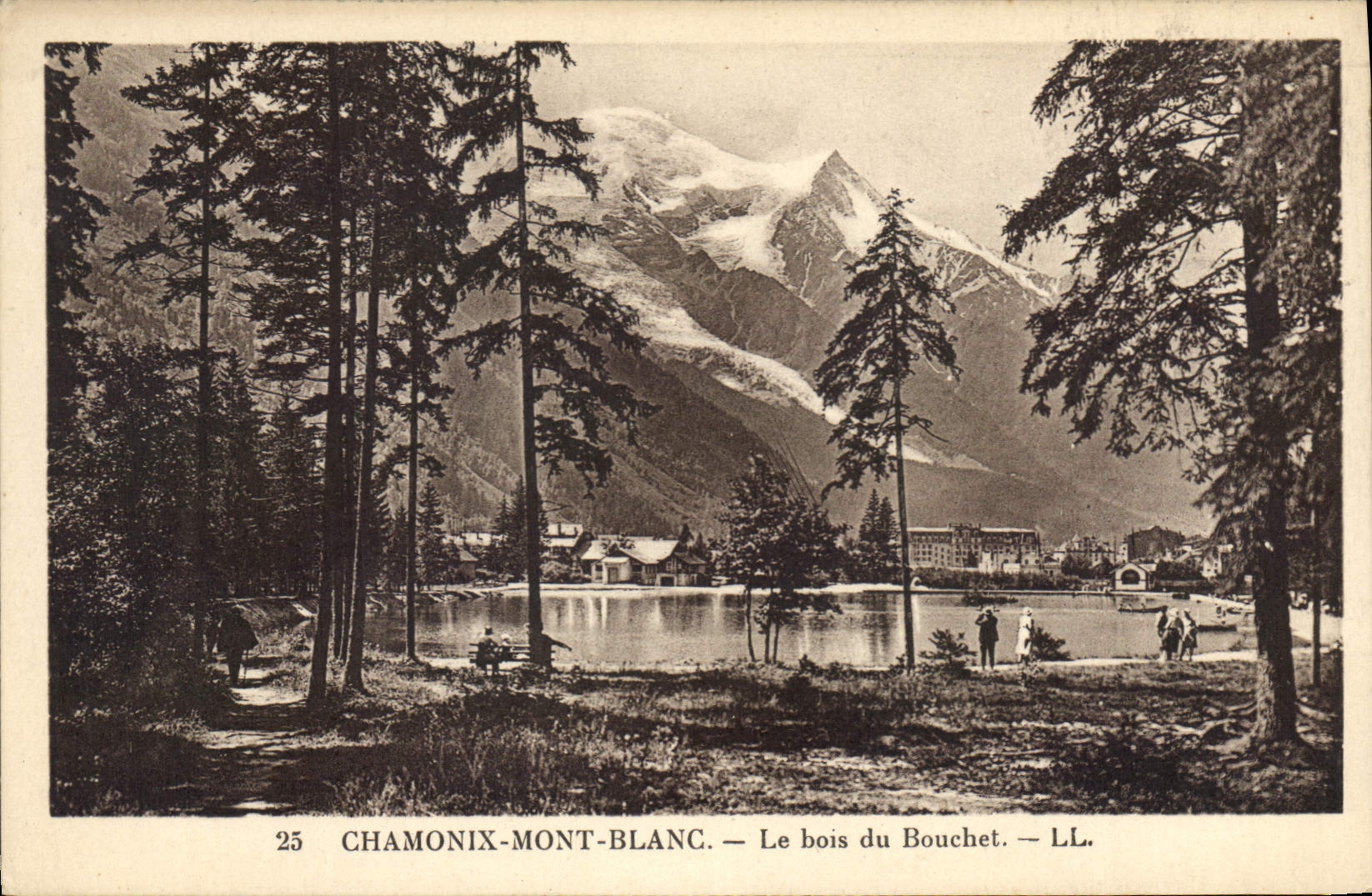 Chamonix-Mont-Blanc — Le bois du Bouchet — LL.