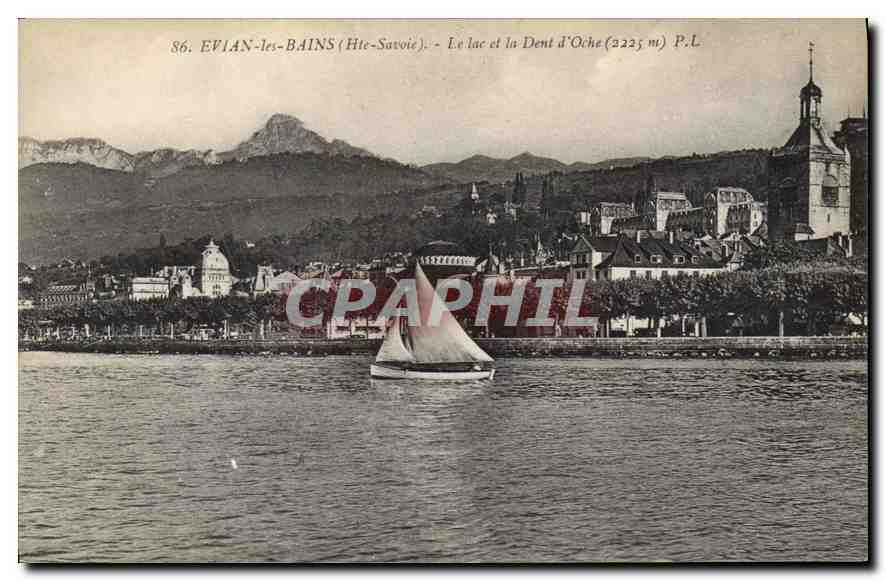 CPA Evian les Bains Hte Savoie le Lac et la Dent d'Oche 
