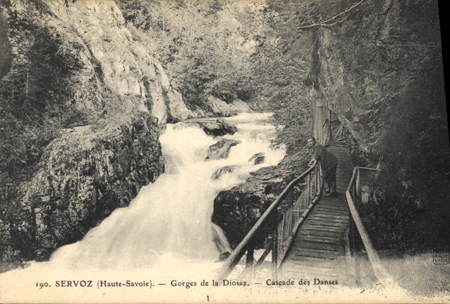 CPA Servoz Haute Savoie Gorges de la Diosaz Cascade des Danses 