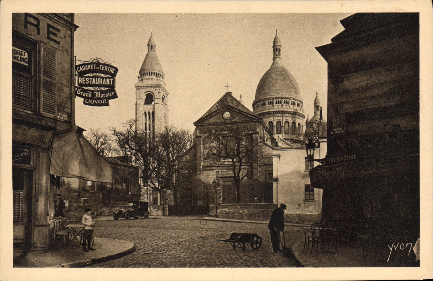 Montmartre — Blick auf den Sacré-Cœur von der Place du Tertre — Édition Yvon, Serie 190