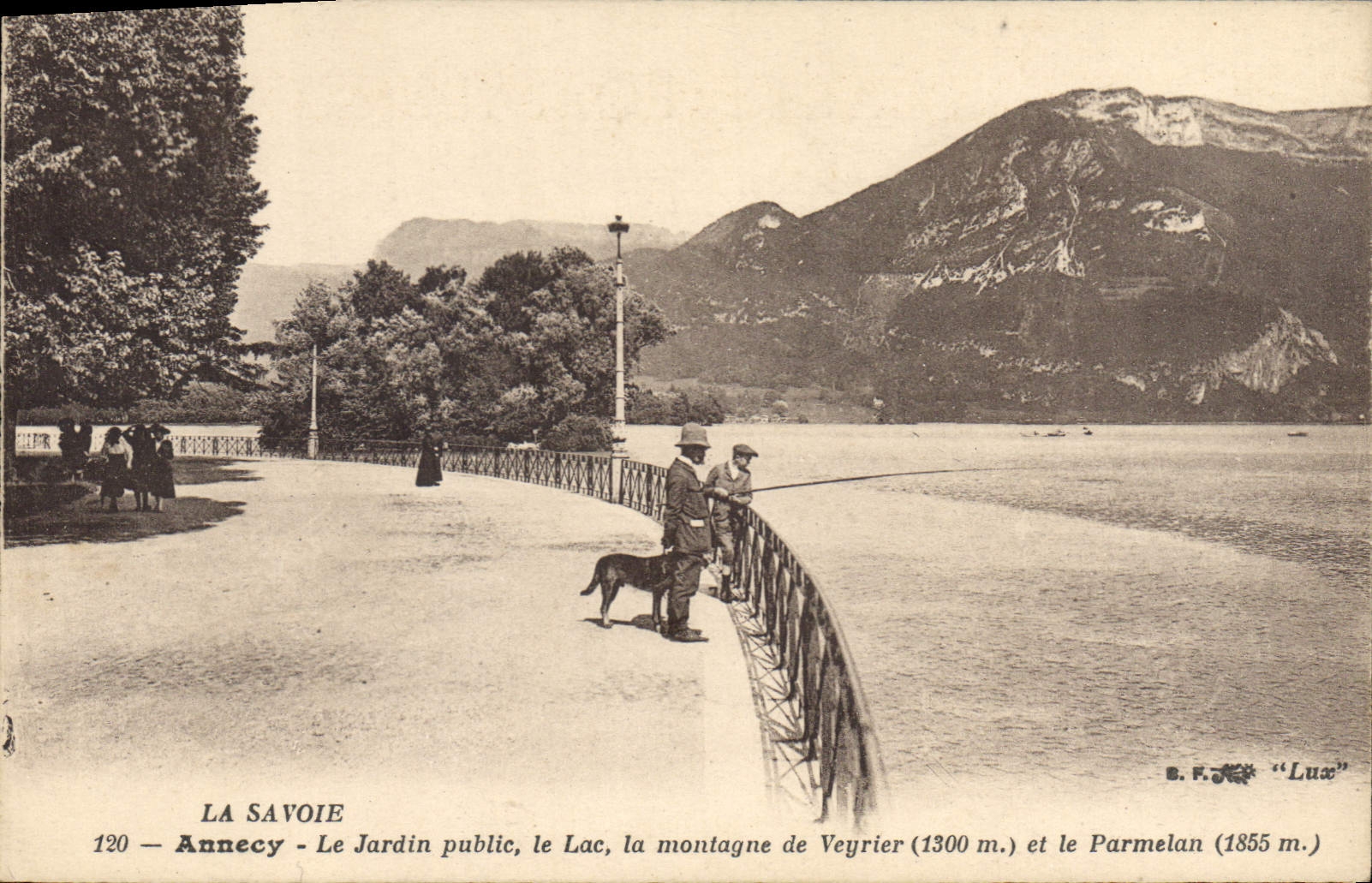 Annecy — Le Jardin public, le Lac, la montagne de Veyrier (1300 m.) et le Parmelan (1855 m.) — B.R.F. « Luce » n°120