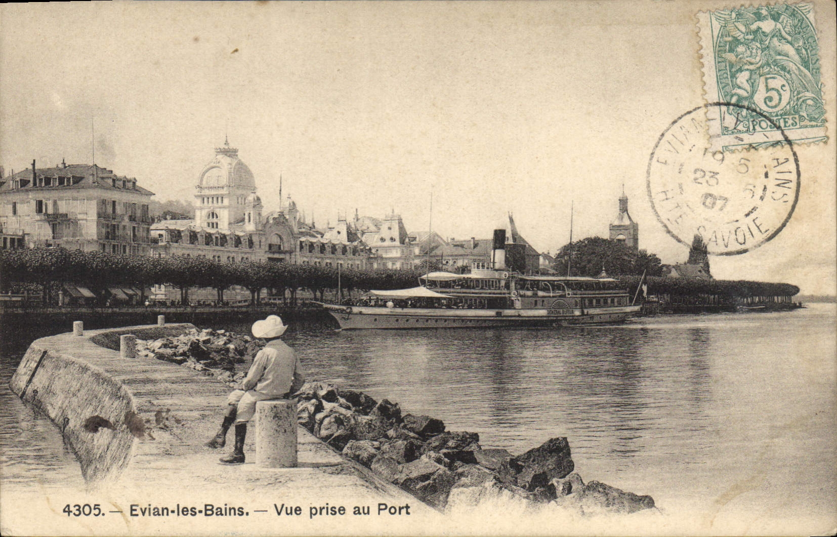 CPA Evian les Bains Vue prise du Port Bateau