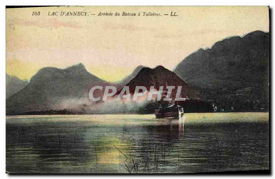 CPA Lac d'Annecy Arrive du Bateau a Talloires 