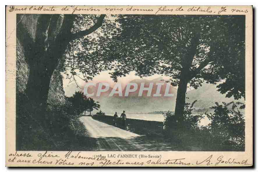LAC d'ANNEGY (Hte-Savoie) — Ansicht des Sees durch einen von Bäumen gesäumten Weg — Verlag A. Gobillard, n°1108