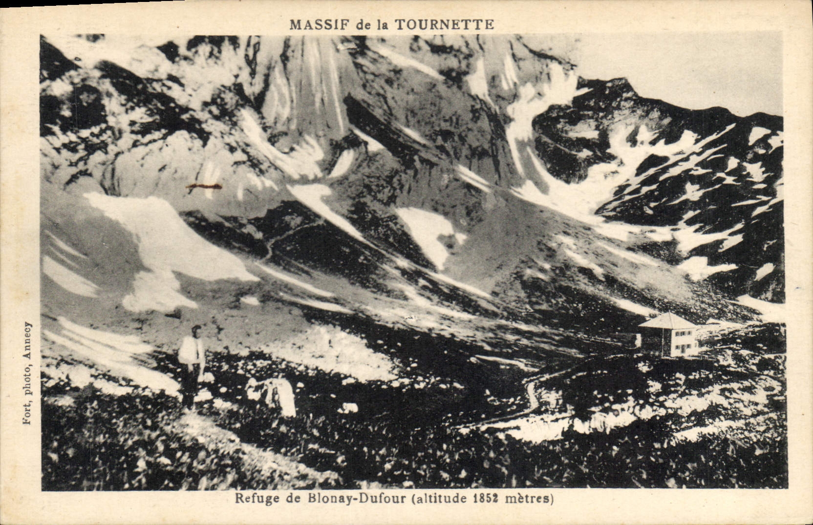 Massif de la Tournette — Refuge de Blonay-Dufour (altitude 1852 mètres) — Fort, photo, Annecy